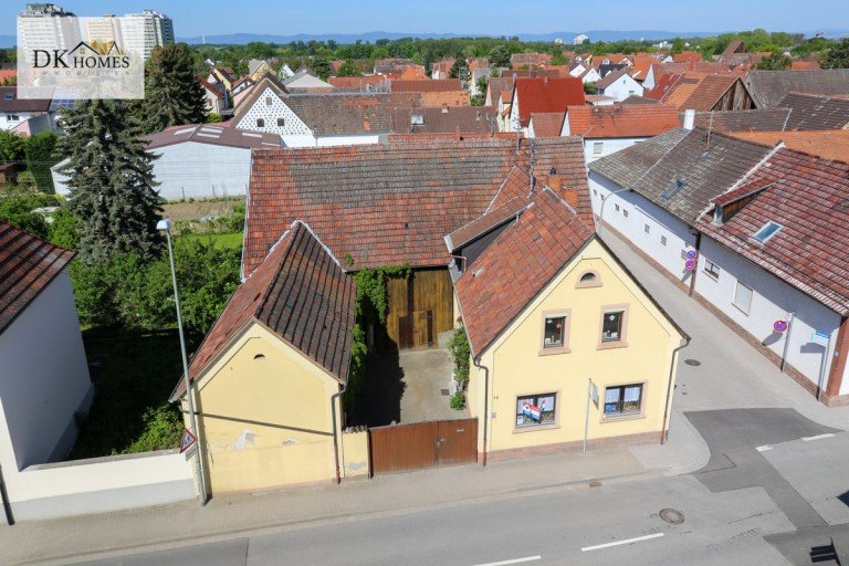 Hausansicht Neuhofen Einfamilienhaus Freistehendes Einfamilienhausmit viel Potenzial