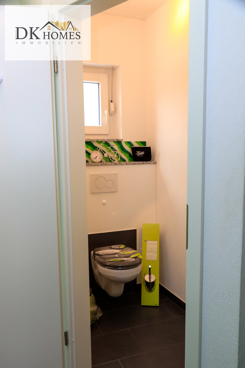 G�ste WC Doppelhaush�lfte Lampertheim