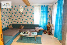 Wohnzimmer Gro�es Einfamilienhaus mit idyllischem Garten & extra Gem�segarten
am Wald gelegen