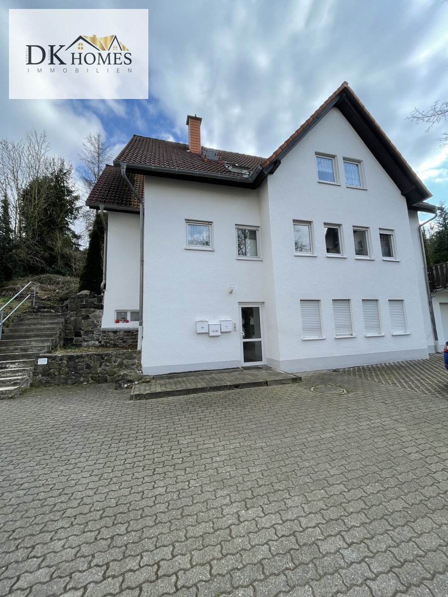 Hausansicht Etagenwohnung Schotten