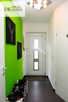 Flur sch�ne Doppelhaush�lfte Einfach einziehen und Wohlf�hlen