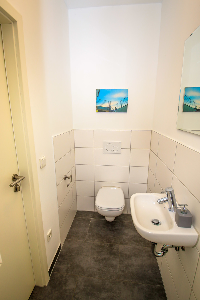 G�ste-WC Maisonettewohnung Waldsee