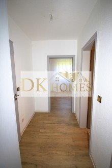 Flur Charmante 3-Zimmerwohnung mit stilvollem Flair