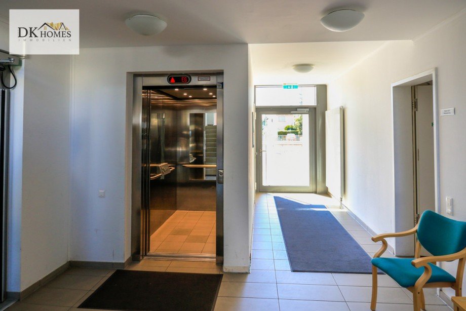 Eingang Etagenwohnung Schriesheim